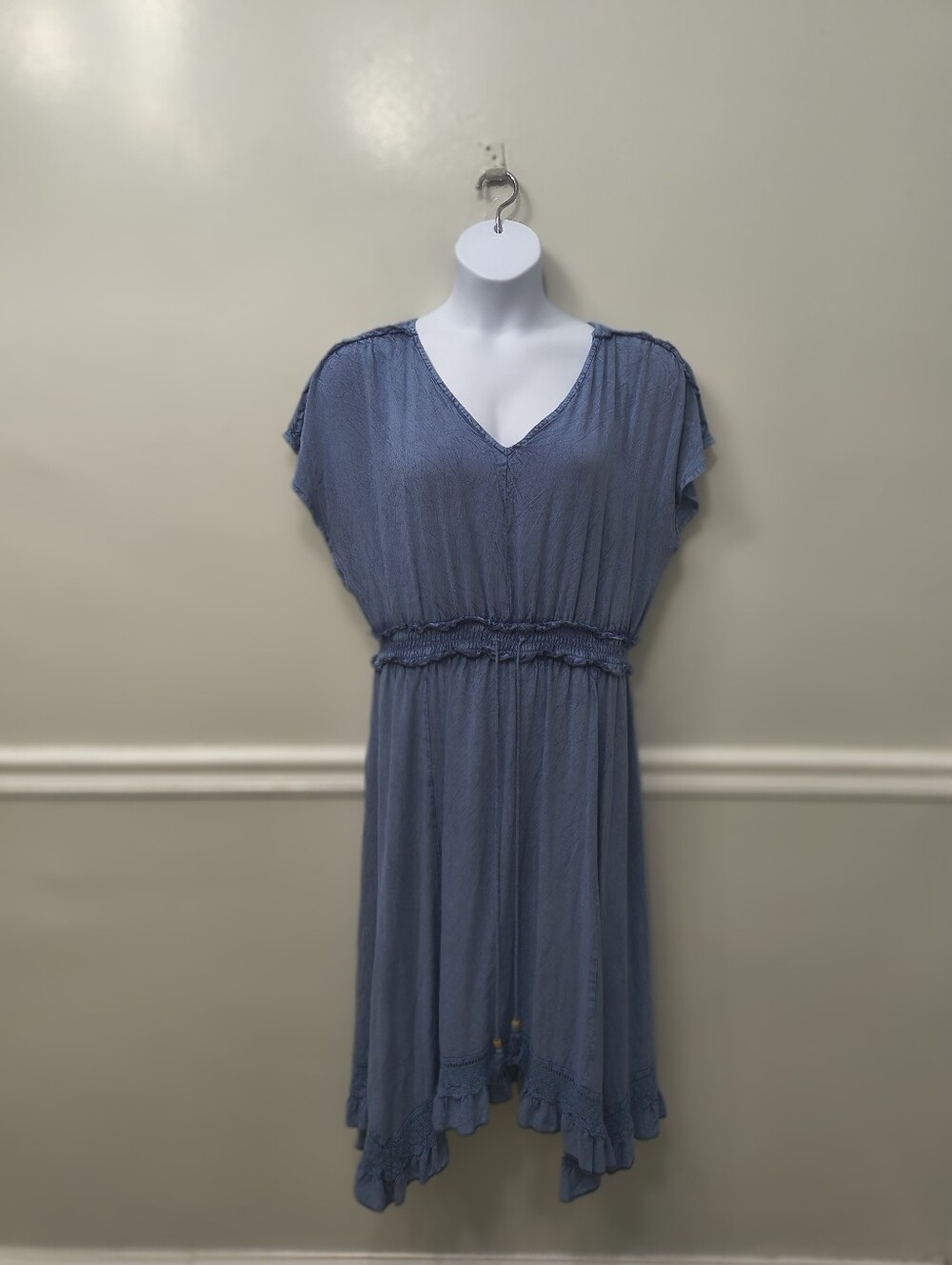 Mlle Gabrielle Asymmetric Blue V-Neck Smocked Waist Dress 1X  Casual Western